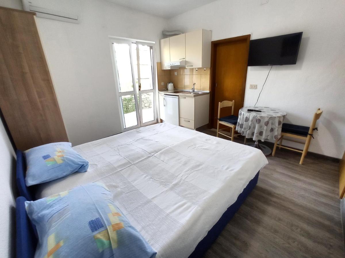 Casa Del Olivo Daire Tučepi Dış mekan fotoğraf