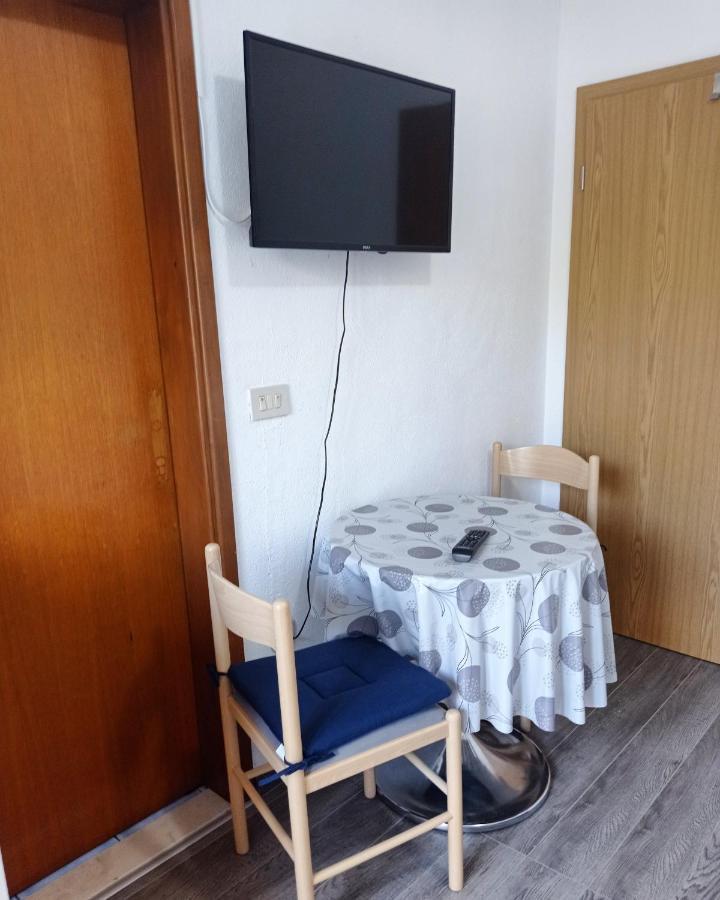 Casa Del Olivo Daire Tučepi Dış mekan fotoğraf